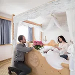 Hotel Alpenhotel Fernau 4*