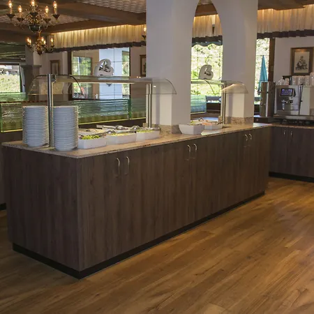 Alpenhotel Fernau 4*