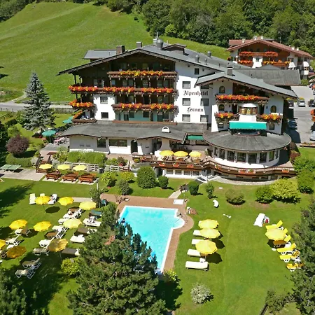 Alpenhotel Fernau ホテル