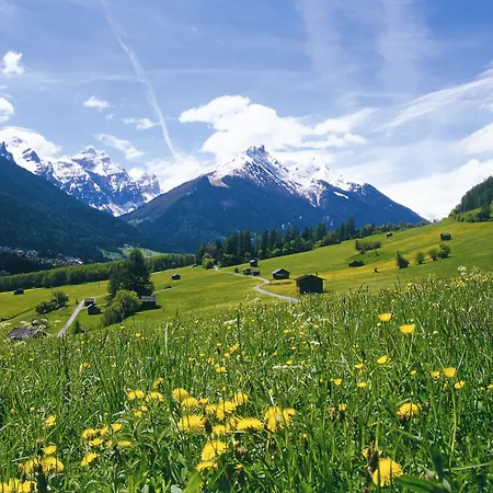 Alpenhotel Fernau 4* ノイシュティフト・イム・シュトゥーバイタール