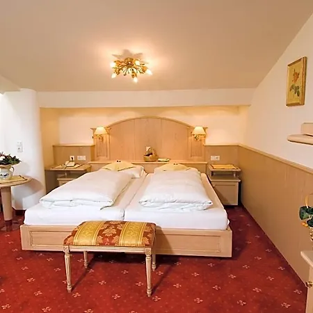 Alpenhotel Fernau Hotel