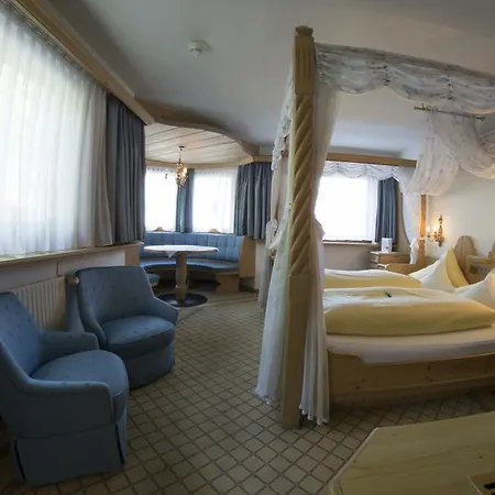 Otel Alpenhotel Fernau