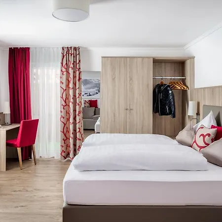 호텔 Alpenhotel Fernau 4*