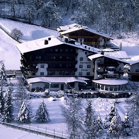 מלון Alpenhotel Fernau 4*