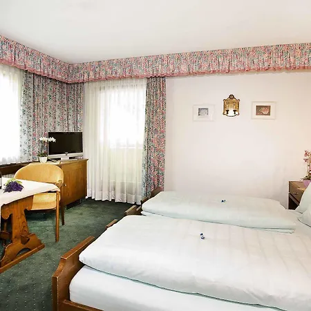 Hotel Alpenhotel Fernau 4*