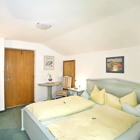 Alpenhotel Fernau 호텔