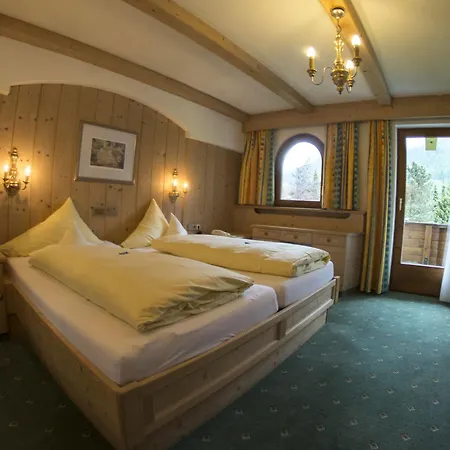 Alpenhotel Fernau Hotel 4*