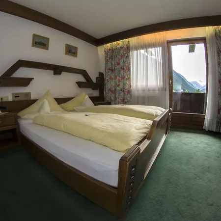 Alpenhotel Fernau 호텔 4*