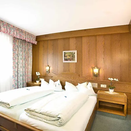 Hotel Alpenhotel Fernau 4*