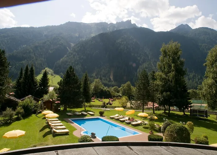 Alpenhotel Fernau ホテル