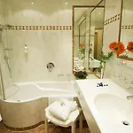 Alpenhotel Fernau Hotel 4*