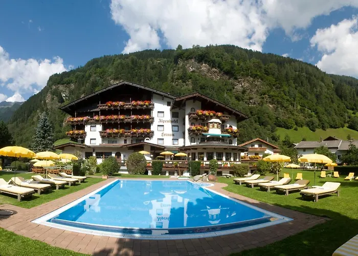 فندق Alpenhotel Fernau 4*