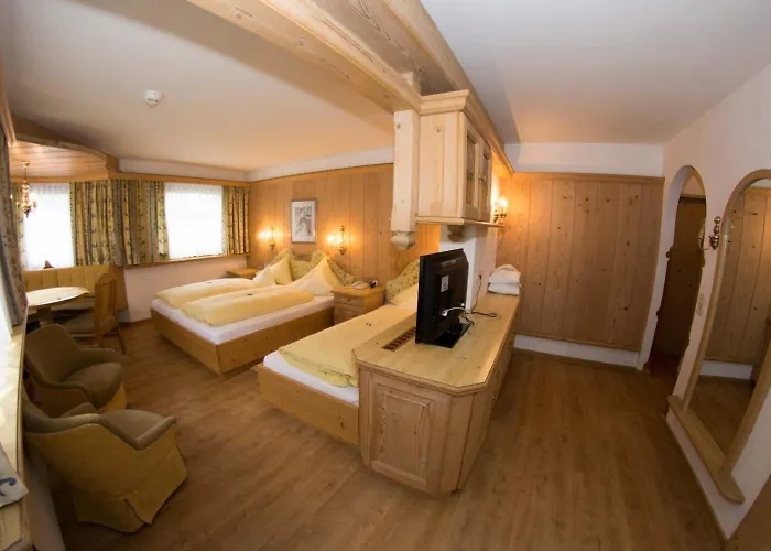 Alpenhotel Fernau فندق 4*