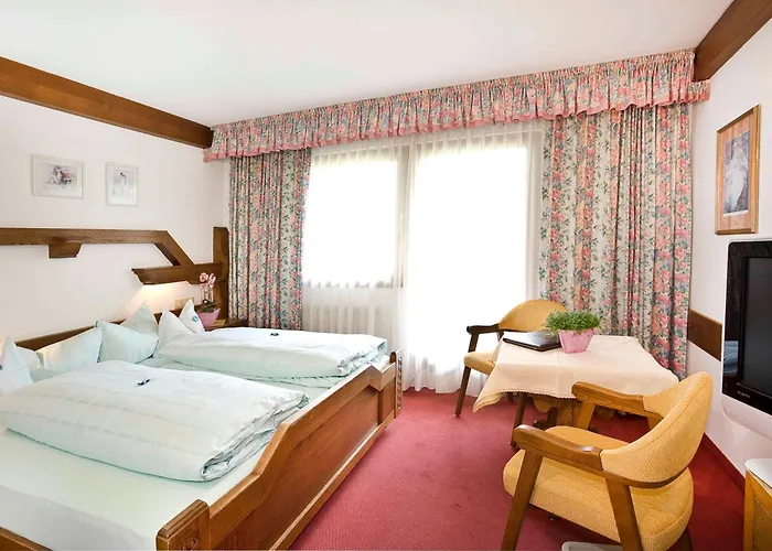 فندق Alpenhotel Fernau